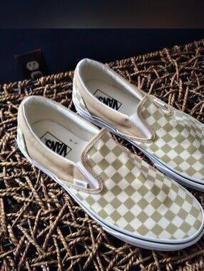 Vans Slip-On Checkerboard Sneakers - Beige & White New Never Worn Size 11